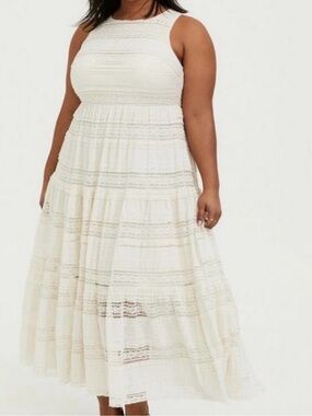 torrid ivory Tiered Lace Maxi Dress Size 12